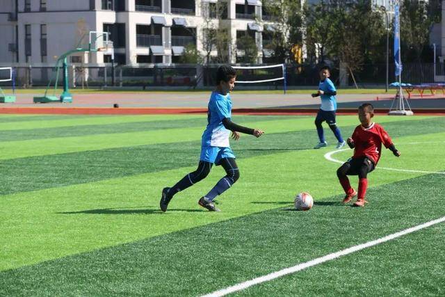 塔图姆38分绿军大胜爵士 火箭险胜马刺3连胜