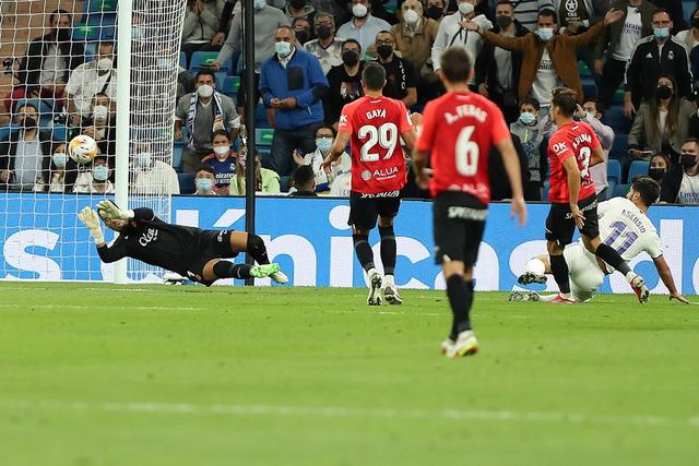 爱德华兹51分森林狼逆转奇才 火箭轻取魔术