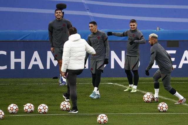 第215期亚洲字母哥？他已比易建联更强！